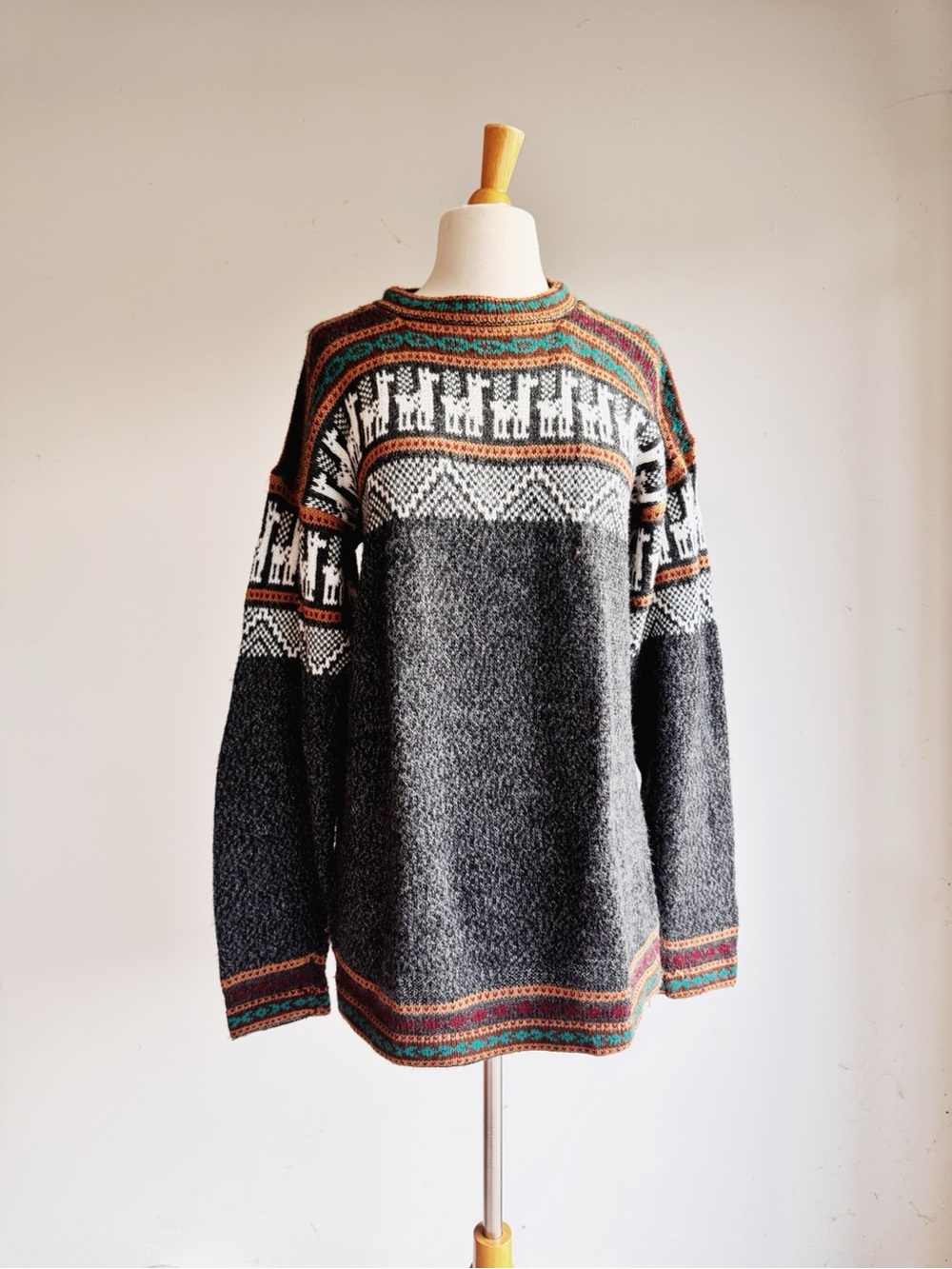Peruvian Alpaca Wool Llama Fair Isle Sweater Unisex Gray M L
